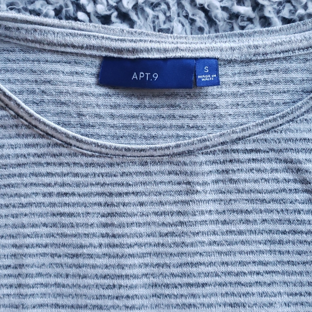 Striped Longsleeve - Picture 3 of 5